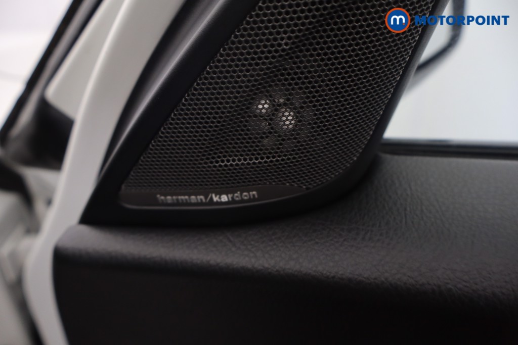 BMW 1 Series M Sport Shadow Edition Manual Petrol Hatchback - Stock Number (1653166) - 17th supplementary image