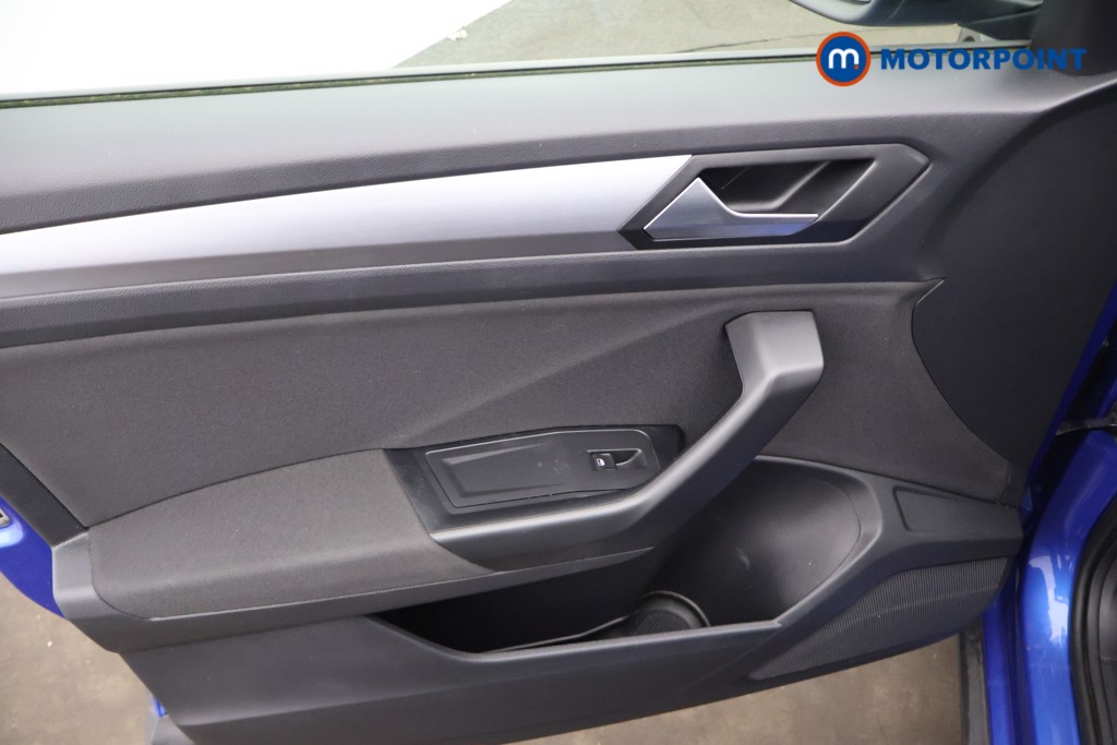 Volkswagen T-Roc Life Manual Petrol SUV - Stock Number (1653311) - 22nd supplementary image