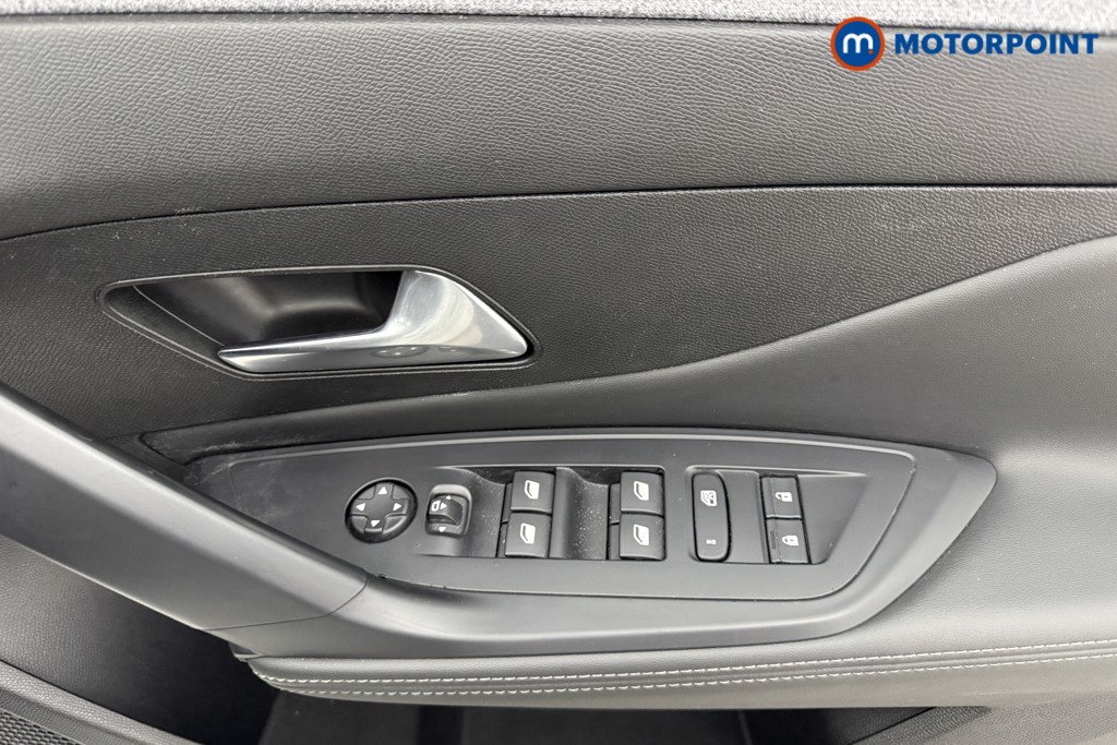 Peugeot 308 Allure Premium Automatic Petrol Plug-In Hybrid Hatchback - Stock Number (1653367) - 16th supplementary image