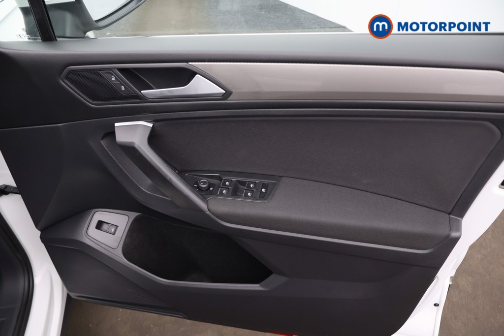 Volkswagen Tiguan Allspace Life Manual Petrol SUV - Stock Number (1653370) - 14th supplementary image