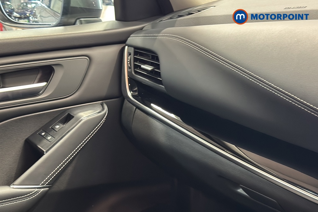 Nissan Qashqai N-Connecta Automatic Petrol SUV - Stock Number (1653562) - 993rd supplementary image