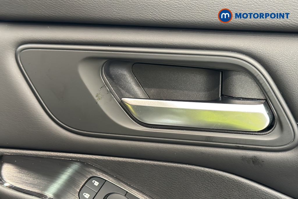 Nissan Qashqai N-Connecta Automatic Petrol SUV - Stock Number (1653562) - 994th supplementary image