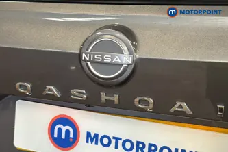 Nissan Qashqai N-Connecta Automatic Petrol SUV - Stock Number (1653562) - 996th supplementary image