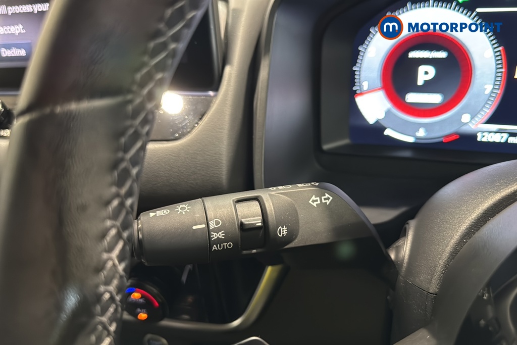 Nissan Qashqai N-Connecta Automatic Petrol SUV - Stock Number (1653562) - 5th supplementary image