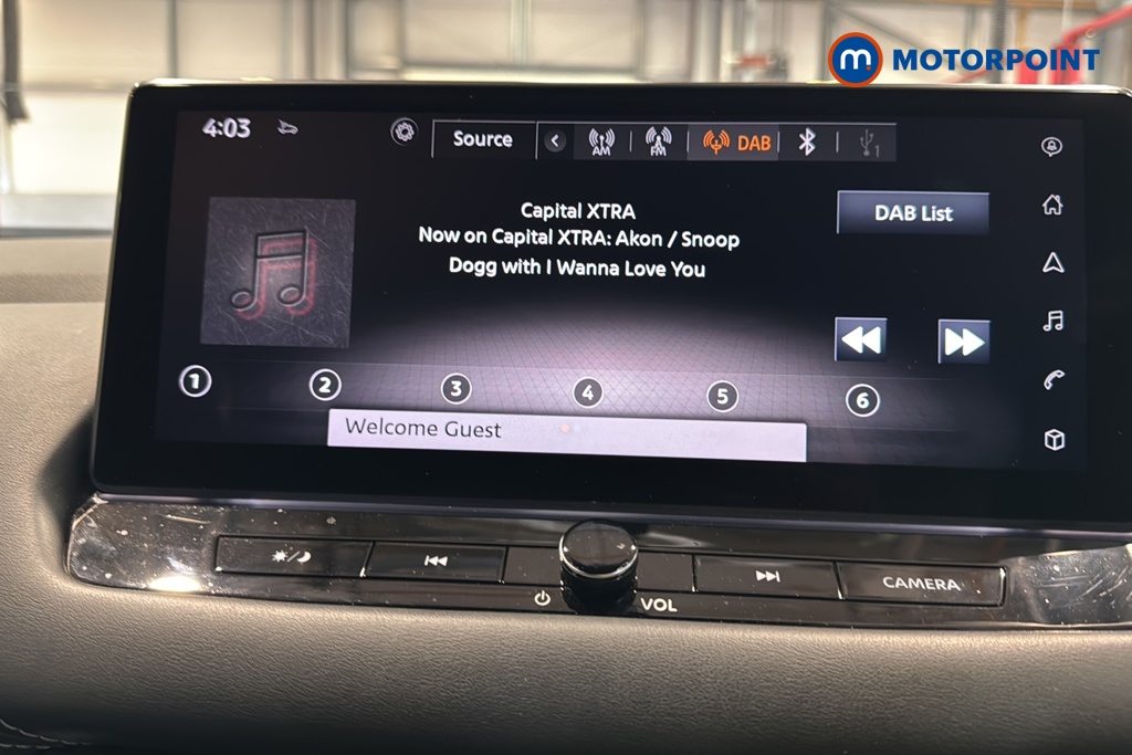 Nissan Qashqai N-Connecta Automatic Petrol SUV - Stock Number (1653562) - 8th supplementary image