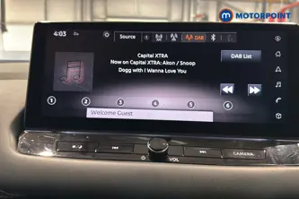 Nissan Qashqai N-Connecta Automatic Petrol SUV - Stock Number (1653562) - 8th supplementary image