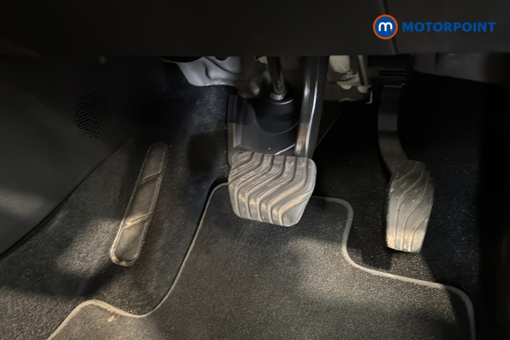 Nissan Qashqai N-Connecta Automatic Petrol SUV - Stock Number (1653562) - 24th supplementary image
