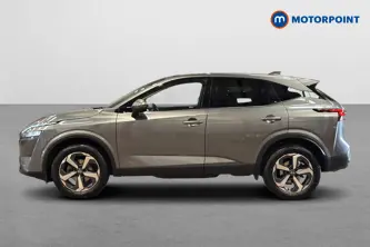 Nissan Qashqai N-Connecta Automatic Petrol SUV - Stock Number (1653562) - Drivers side