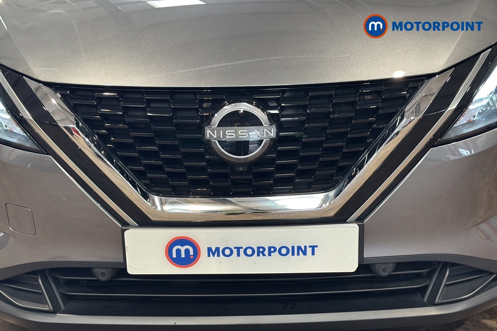 Nissan Qashqai N-Connecta Automatic Petrol SUV - Stock Number (1653562) - 43rd supplementary image