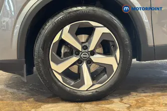 Nissan Qashqai N-Connecta Automatic Petrol SUV - Stock Number (1653562) - 44th supplementary image