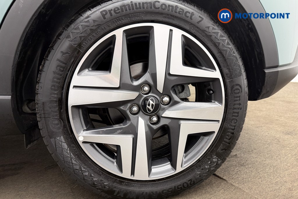 Hyundai Bayon Premium Manual Petrol SUV - Stock Number (1653939) - 13th supplementary image
