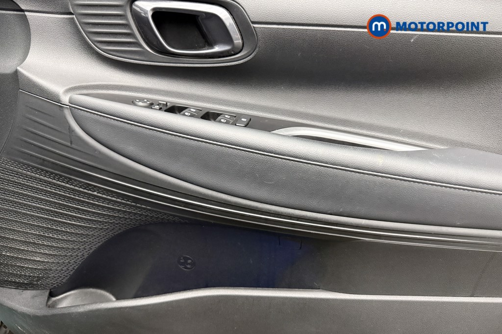 Hyundai Bayon Premium Manual Petrol SUV - Stock Number (1653939) - 18th supplementary image