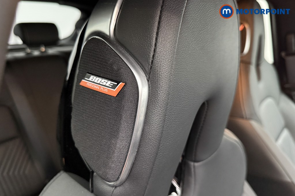 Nissan Juke Tekna Automatic Petrol-Electric Hybrid SUV - Stock Number (1654104) - 16th supplementary image
