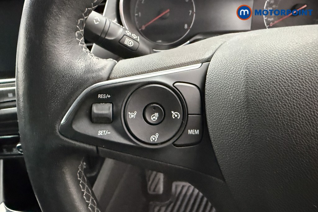 Vauxhall Crossland Ultimate Manual Petrol SUV - Stock Number (1654113) - 3rd supplementary image
