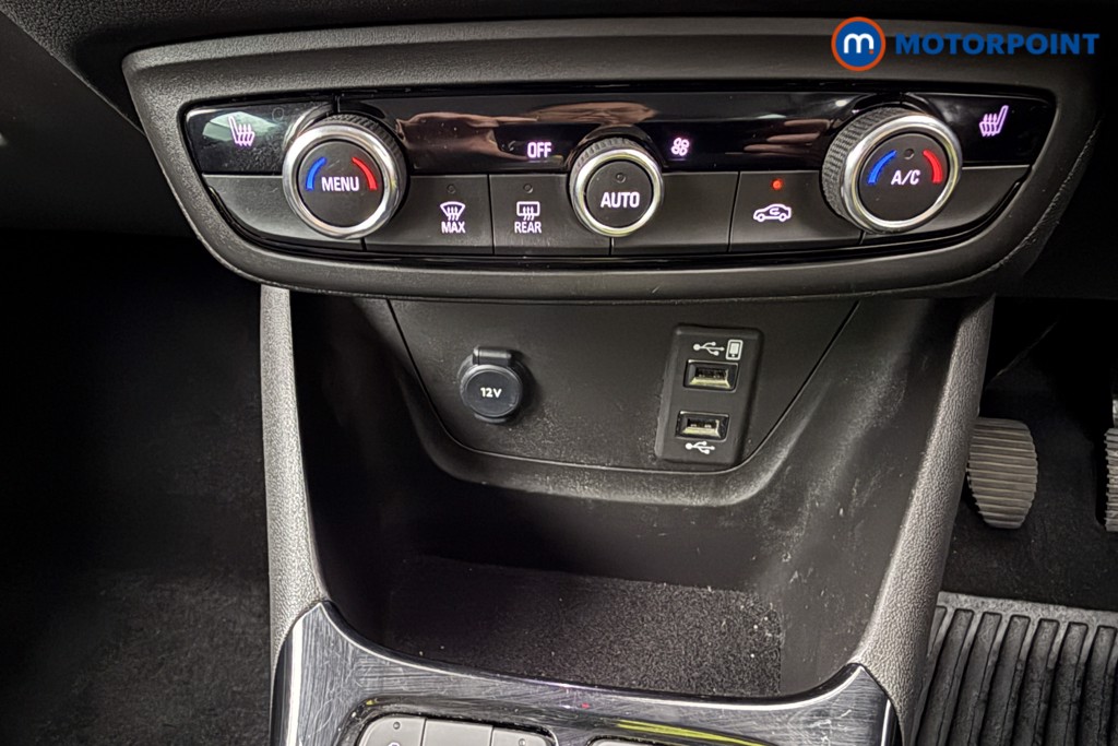 Vauxhall Crossland Ultimate Manual Petrol SUV - Stock Number (1654113) - 11th supplementary image