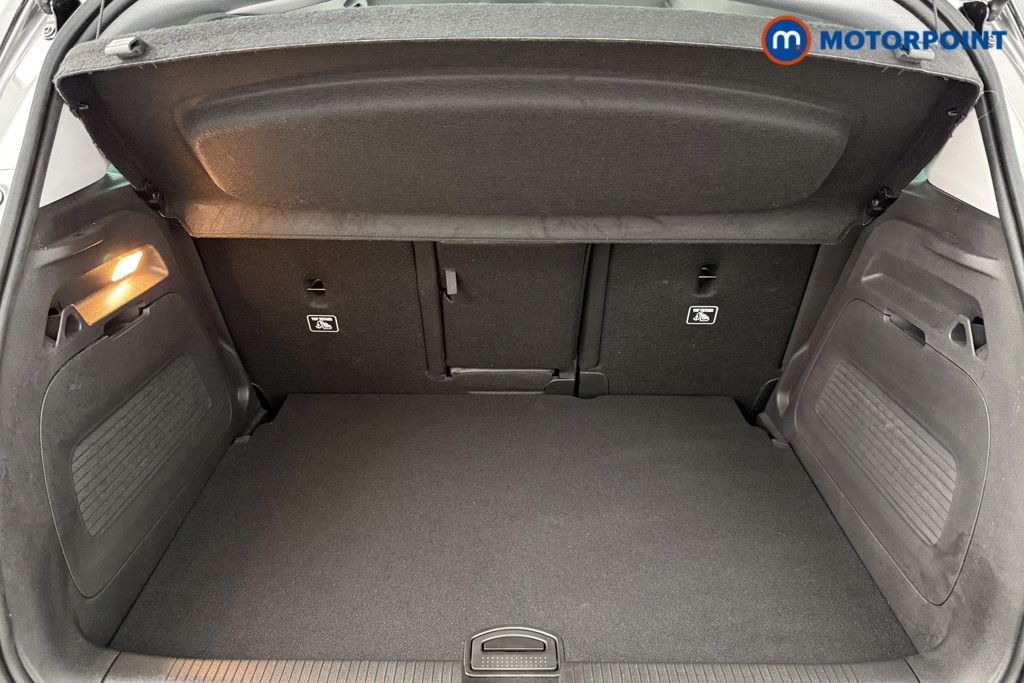 Vauxhall Crossland Ultimate Manual Petrol SUV - Stock Number (1654113) - 21st supplementary image