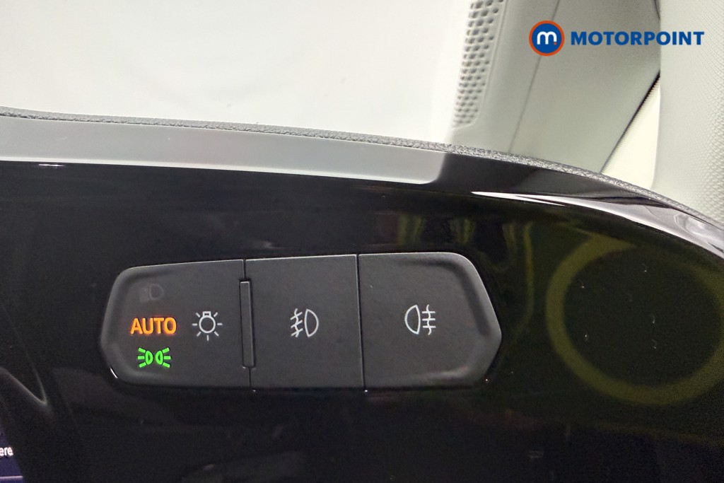 Ford Transit Connect Limited Automatic Petrol Plug-In Hybrid Panel Van - Stock Number (1654154) - 15th supplementary image