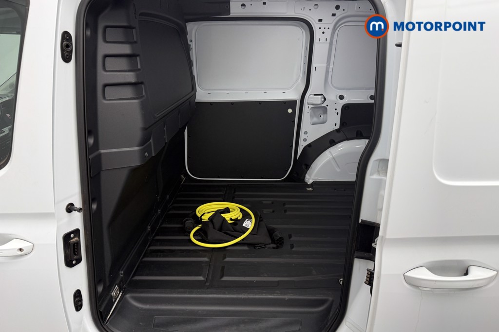 Ford Transit Connect Limited Automatic Petrol Plug-In Hybrid Panel Van - Stock Number (1654154) - 22nd supplementary image