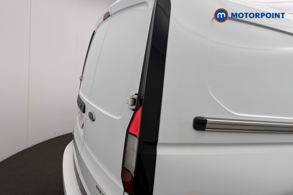 Ford Transit Connect Limited Automatic Petrol Plug-In Hybrid Panel Van - Stock Number (1654154) - 26th supplementary image
