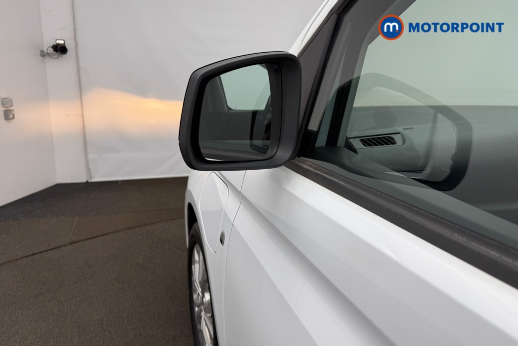 Ford Transit Connect Limited Automatic Petrol Plug-In Hybrid Panel Van - Stock Number (1654154) - 30th supplementary image