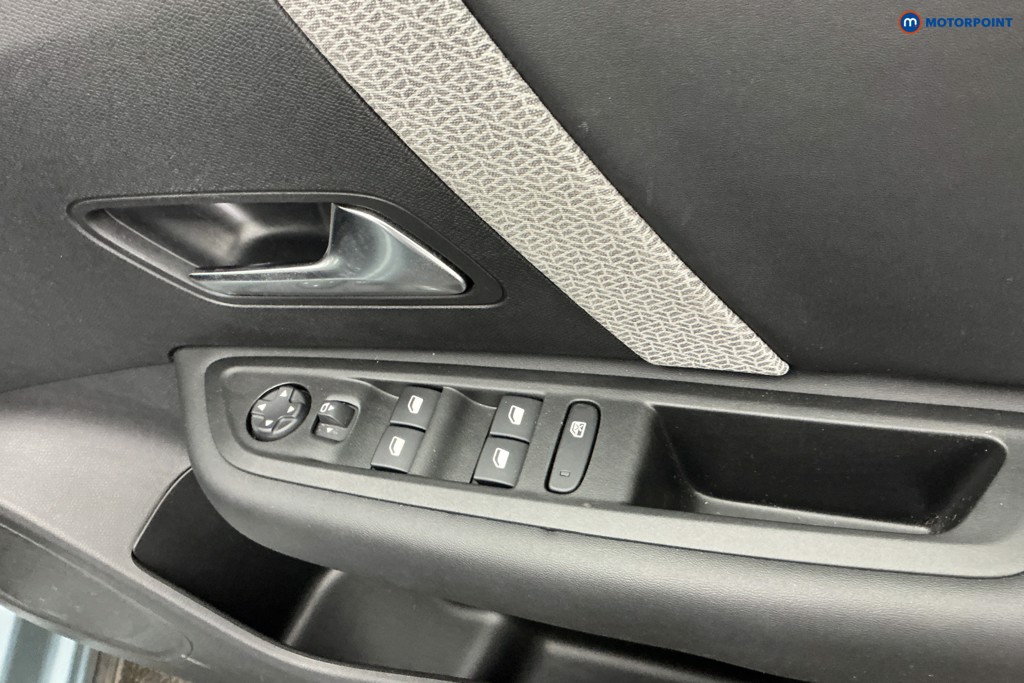 Citroen C4 Shine Plus Automatic Petrol Hatchback - Stock Number (1654255) - 25th supplementary image
