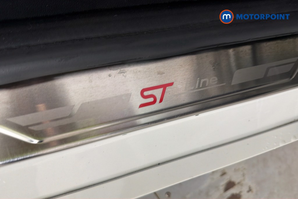 Ford Fiesta St-Line X Manual Petrol Hatchback - Stock Number (1654418) - 27th supplementary image