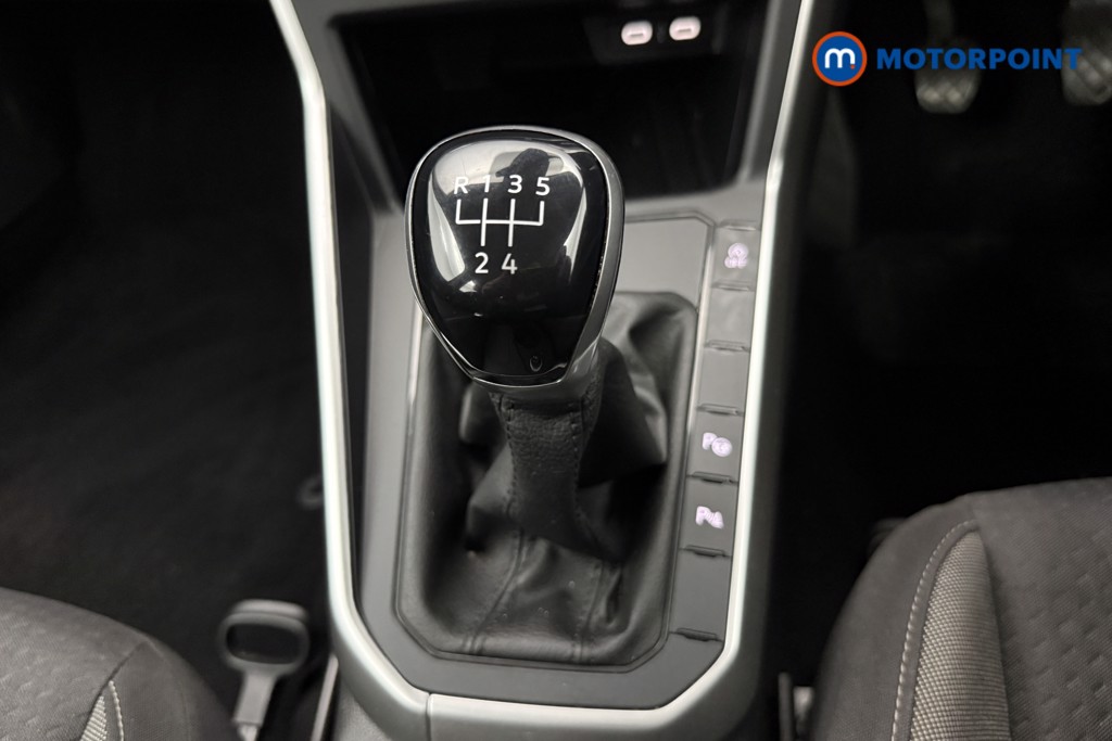Volkswagen Taigo Life Manual Petrol SUV - Stock Number (1654607) - 6th supplementary image