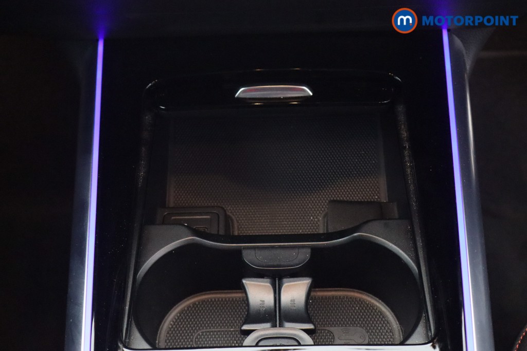 Mercedes-Benz GLA Amg Line Automatic Petrol SUV - Stock Number (1654704) - 4th supplementary image