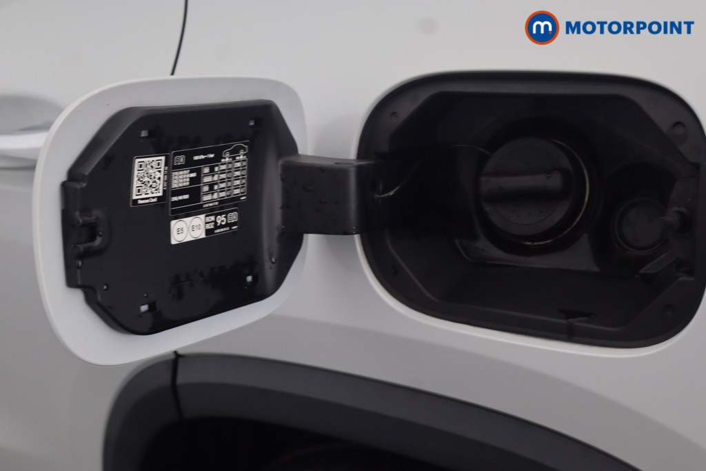 Mercedes-Benz GLA Amg Line Automatic Petrol SUV - Stock Number (1654704) - 35th supplementary image