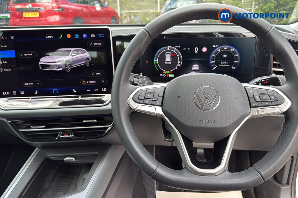 Volkswagen Passat Life Automatic Petrol Plug-In Hybrid Estate - Stock Number (1655211) - 2nd supplementary image