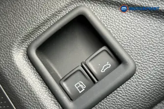 Volkswagen Passat Life Automatic Petrol Plug-In Hybrid Estate - Stock Number (1655211) - 993rd supplementary image