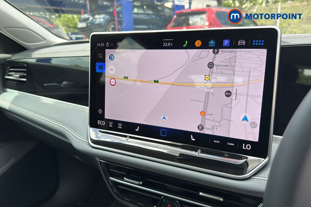 Volkswagen Passat Life Automatic Petrol Plug-In Hybrid Estate - Stock Number (1655211) - 9th supplementary image