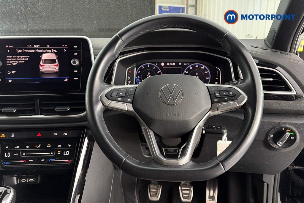 Volkswagen T-Roc R-Line Manual Petrol SUV - Stock Number (1655338) - 2nd supplementary image
