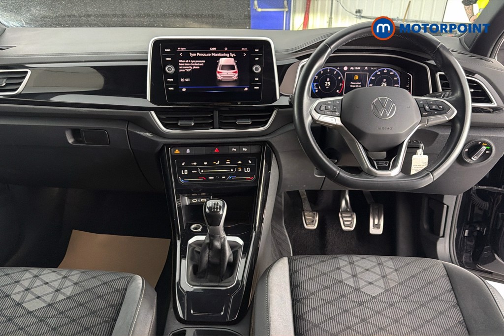 Volkswagen T-Roc R-Line Manual Petrol SUV - Stock Number (1655338) - 1st supplementary image