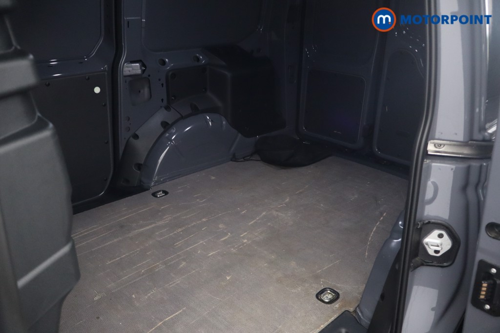 Ford Transit Connect Limited Automatic Petrol Plug-In Hybrid Panel Van - Stock Number (1655381) - 16th supplementary image