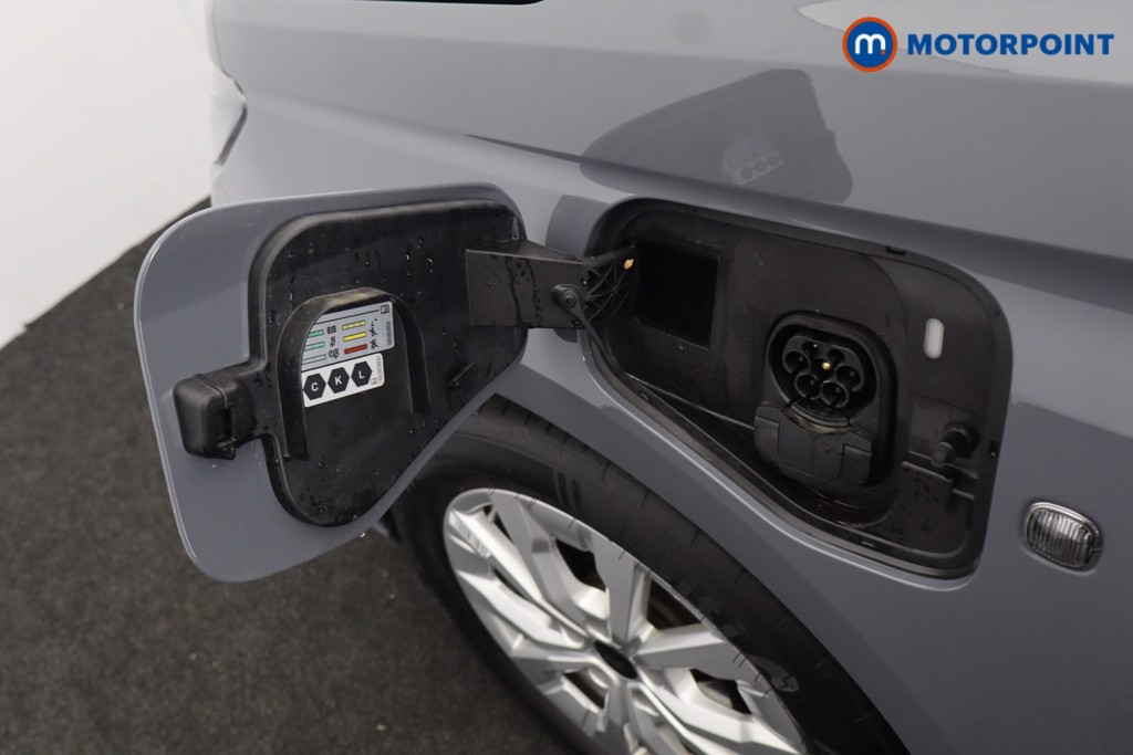 Ford Transit Connect Limited Automatic Petrol Plug-In Hybrid Panel Van - Stock Number (1655381) - 25th supplementary image