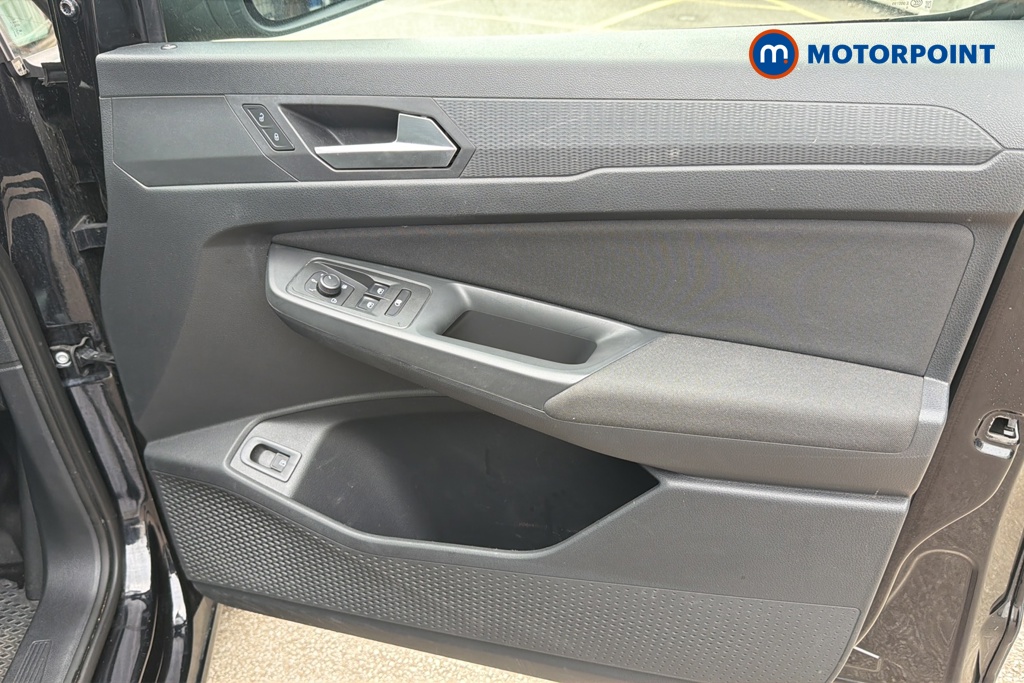 Ford Transit Connect Limited Automatic Petrol Plug-In Hybrid Panel Van - Stock Number (1655501) - 18th supplementary image