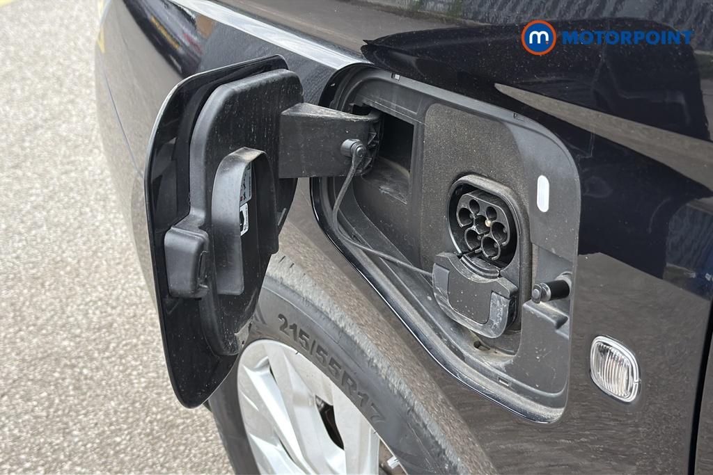 Ford Transit Connect Limited Automatic Petrol Plug-In Hybrid Panel Van - Stock Number (1655501) - 40th supplementary image