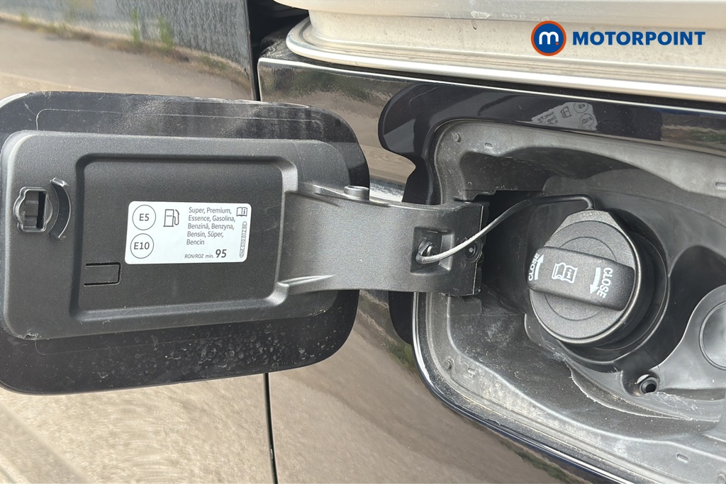 Ford Transit Connect Limited Automatic Petrol Plug-In Hybrid Panel Van - Stock Number (1655501) - 41st supplementary image