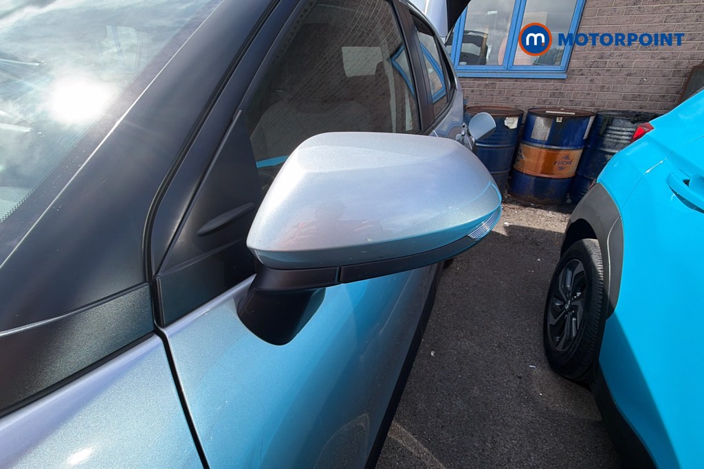 Toyota Yaris Cross Icon Automatic Petrol-Electric Hybrid Estate - Stock Number (1655565) - 43rd supplementary image