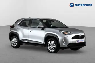 Toyota Yaris Cross Icon Automatic Petrol-Electric Hybrid Estate - Stock Number (1655565) - Drivers side front corner