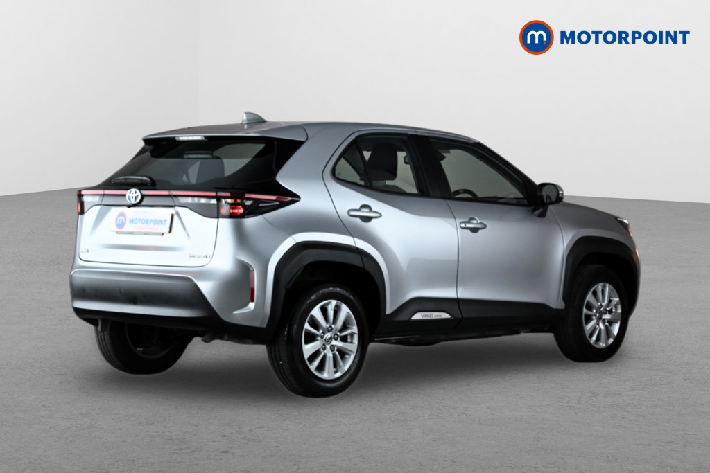 Toyota Yaris Cross Icon Automatic Petrol-Electric Hybrid Estate - Stock Number (1655565) - Drivers side rear corner