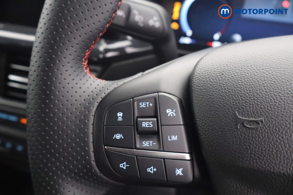 Ford Focus St-Line X Automatic Petrol Estate - Stock Number (1655805) - 16th supplementary image