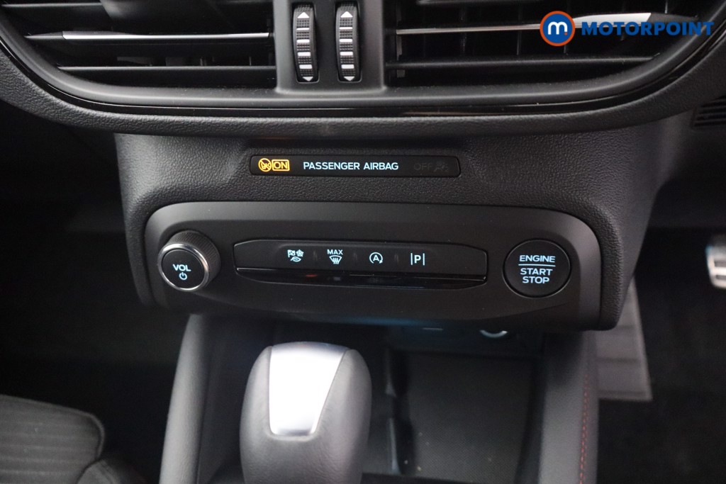 Ford Focus St-Line X Automatic Petrol Estate - Stock Number (1655805) - 18th supplementary image