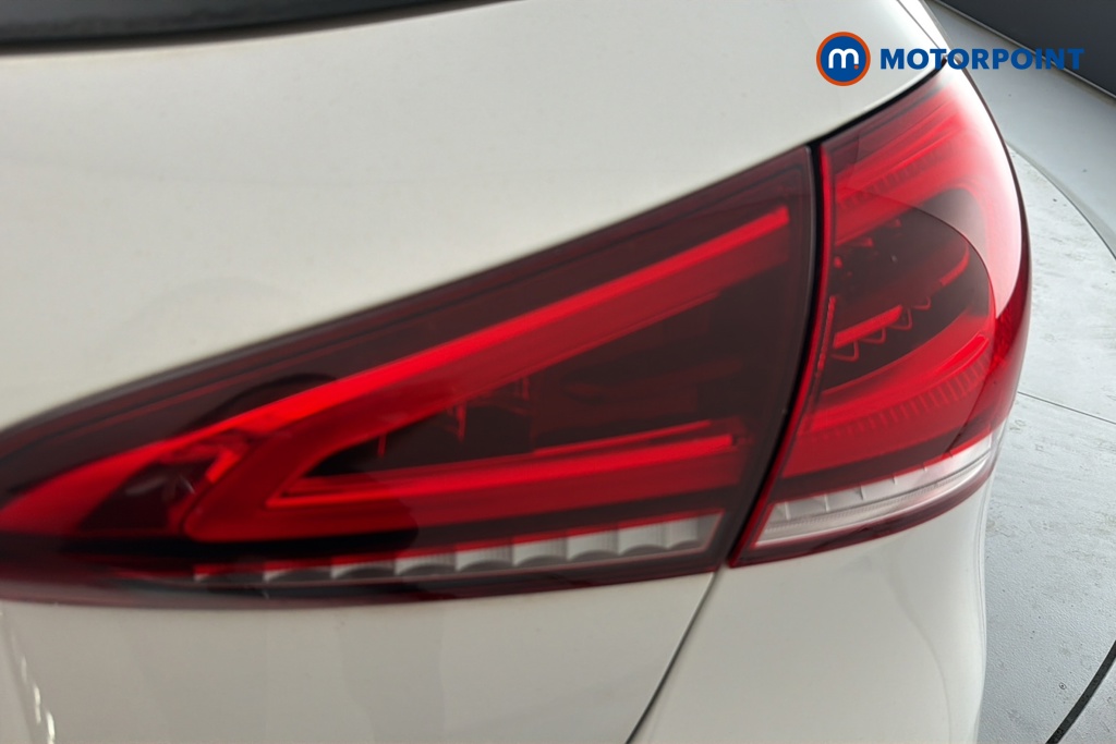 Mercedes-Benz A Class Amg Line Manual Petrol Hatchback - Stock Number (1655840) - 36th supplementary image