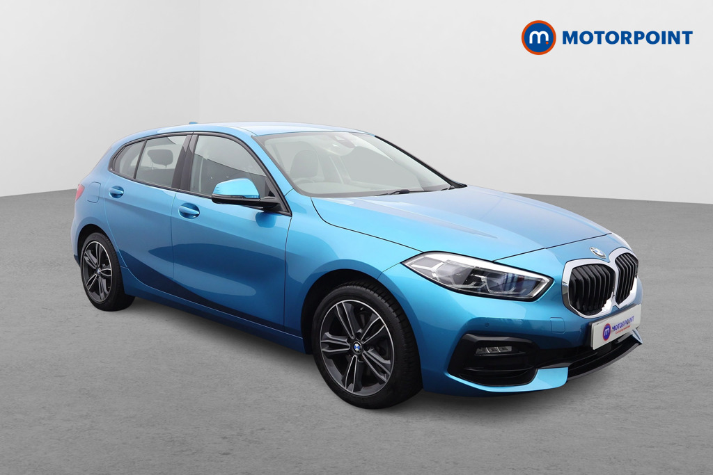 BMW 1 Series Sport Manual Petrol Hatchback - Stock Number (1656129) - Drivers side front corner