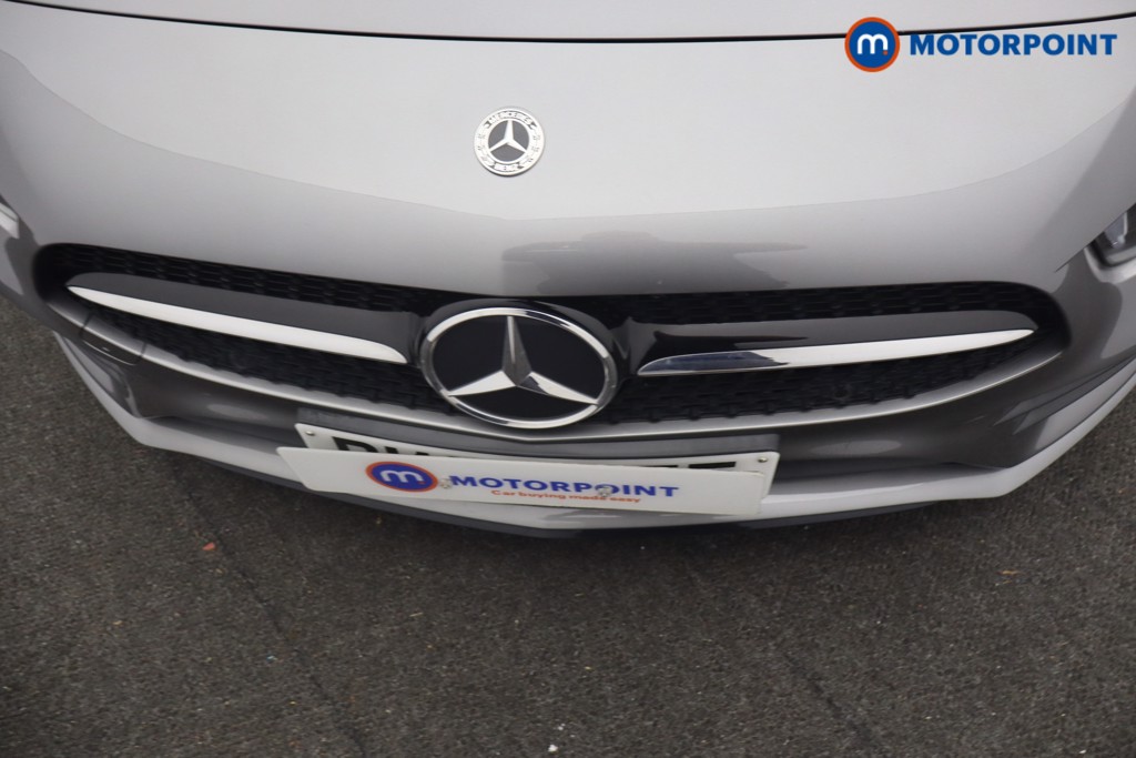 Mercedes-Benz A Class Amg Line Executive Edition Automatic Petrol Hatchback - Stock Number (1656150) - 26th supplementary image