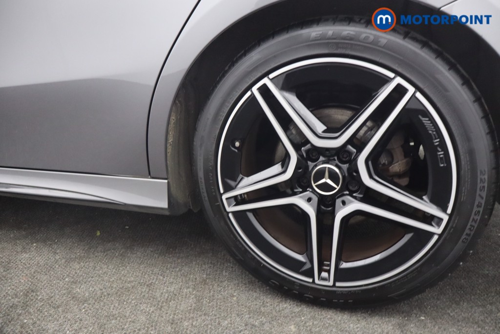 Mercedes-Benz A Class Amg Line Executive Edition Automatic Petrol Hatchback - Stock Number (1656150) - 30th supplementary image