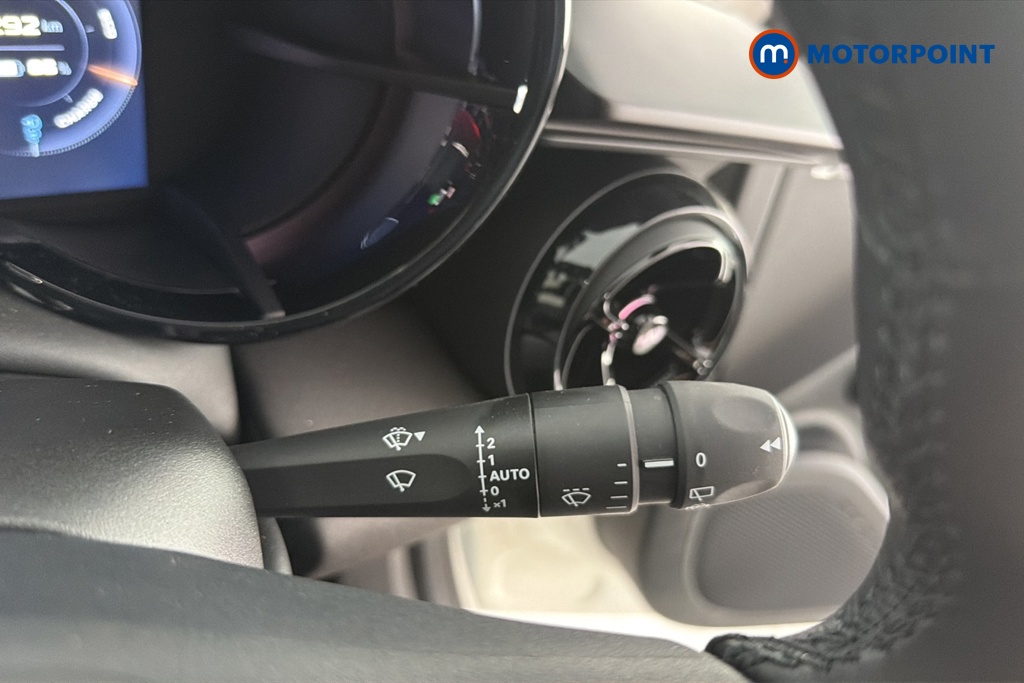 Alfa Romeo Junior Veloce Automatic Electric SUV - Stock Number (1656156) - 6th supplementary image