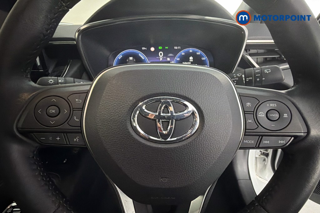 Toyota Corolla Design Automatic Petrol-Electric Hybrid Estate - Stock Number (1656173) - 5th supplementary image